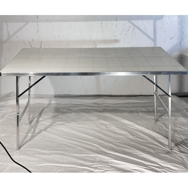 Table Pliable Résine 150 x 100cm – Tom Sanati 2