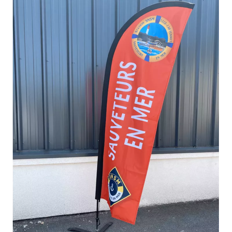 Drapeau oriflamme personnalisable pack drapeau plus fixation complet