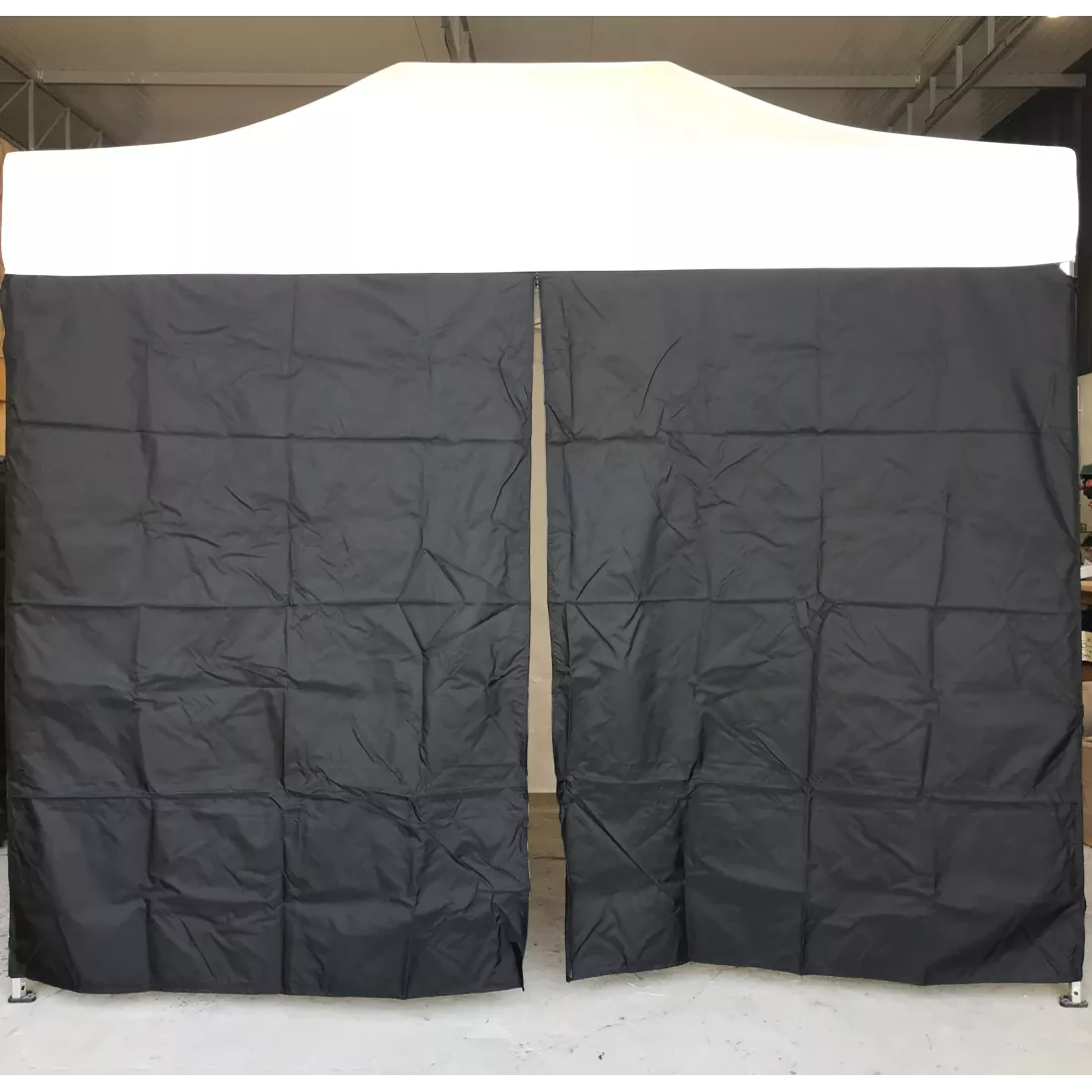 Bâche latérale fenêtre 100% étanche M2 pour barnum pliant