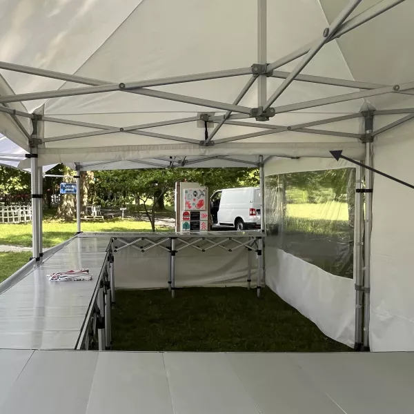 Permet une étanchéité entre deux barnums pliant, tentes, tonnelles 2